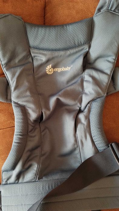 Ергономична раница Ergobaby Embrace