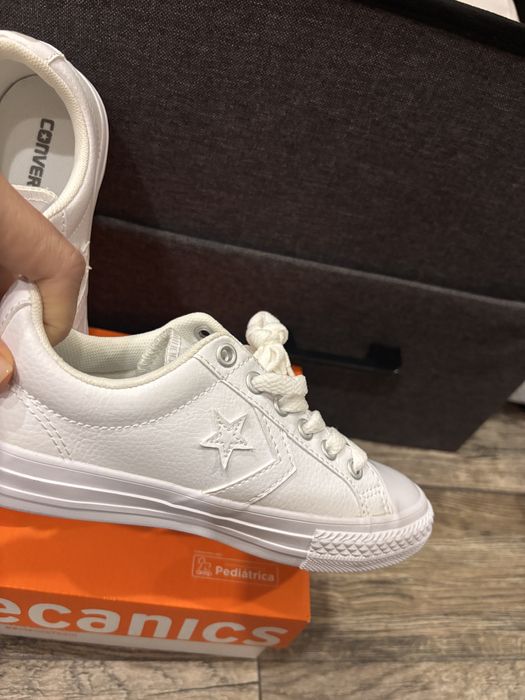 Кожени кецове Converse All Stars, EU 31,5 , чисто нови
