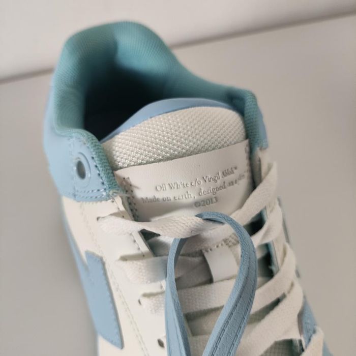 Маратонки off white