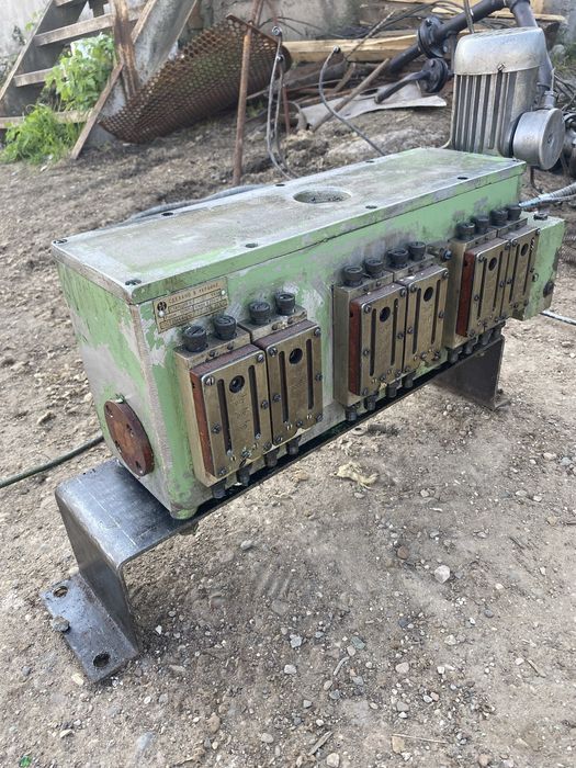 Лубрикаторы пластиный пик