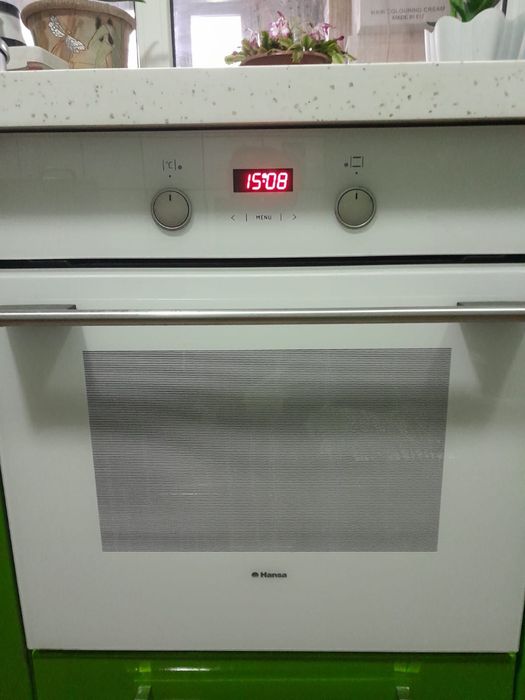 Продам встраиваемую духовку