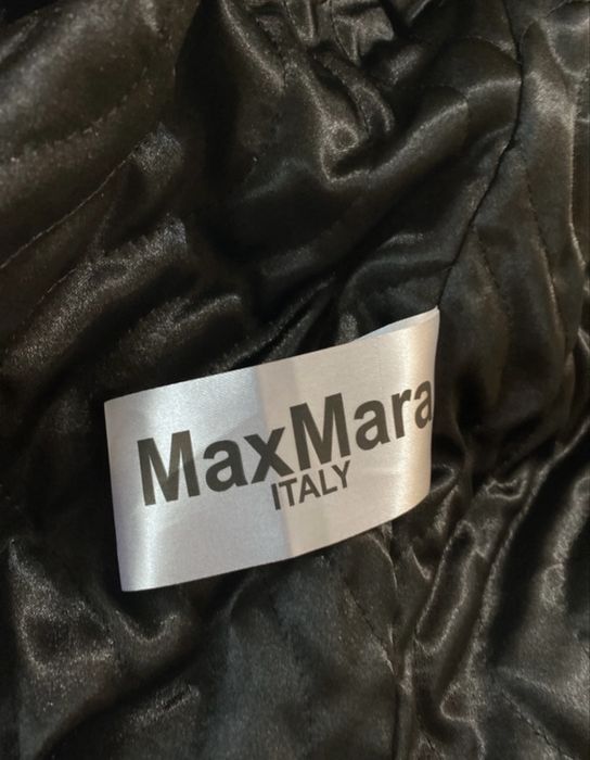 Palton scurt, superb Max Mara