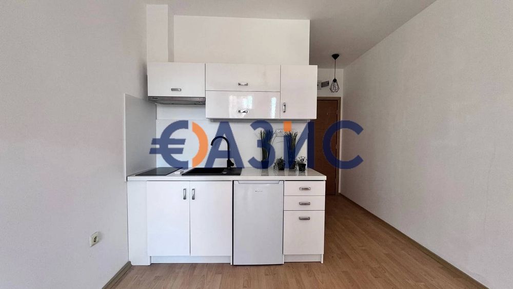 Продава се Едностаен апартамент в к.к. Слънчев бряг - 28 кв.м за 1000 €/кв.м - Снимка #7