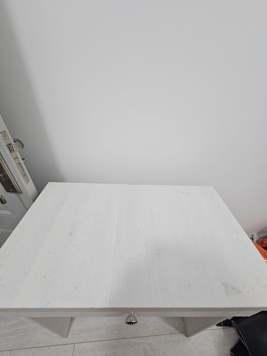 Продается стол парта