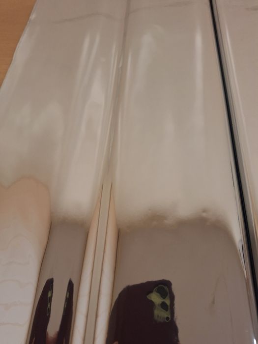 Целофан на листи за цветя и подаръци.