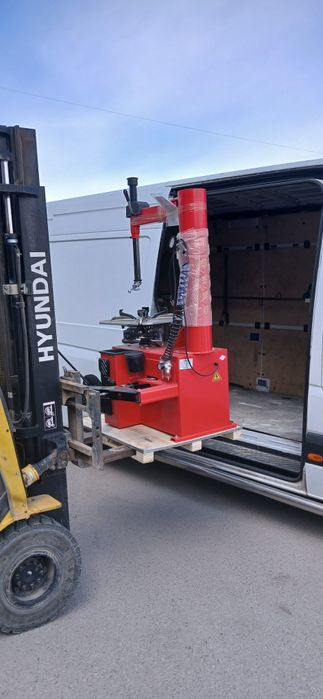 ТРАНСПОРТНИ УСЛУГИ на достъпни цени за София и страната!