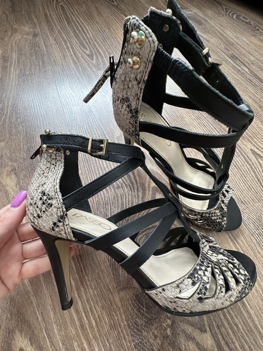 Sandale de piele naturala Il Passo