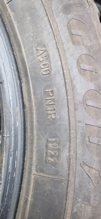 Гуми с шипове 225/55/17