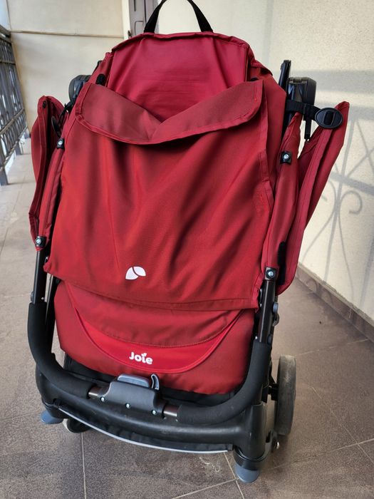 Продам коляску joie