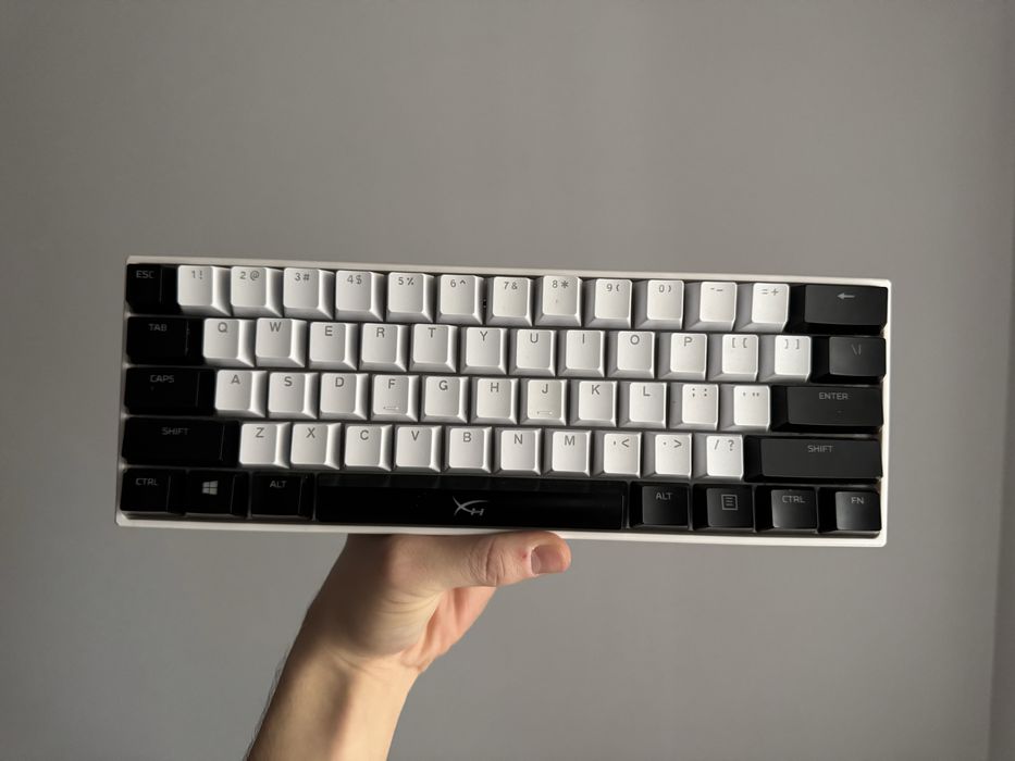 Qwerty key 60% cu yellow switchuri