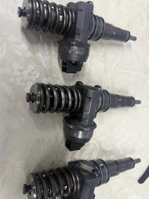 Втора употреба помпа Дюзи Bosch:/AUDI/SKODA/SEAT/VW/FORD