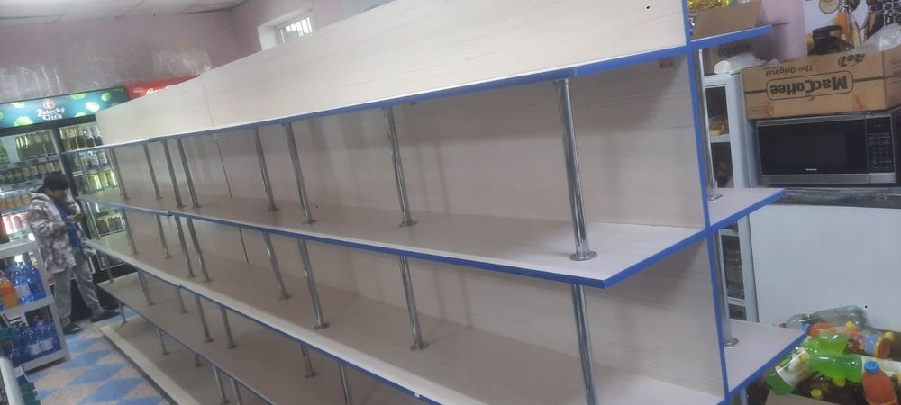 Продам полки в отличном состоянии