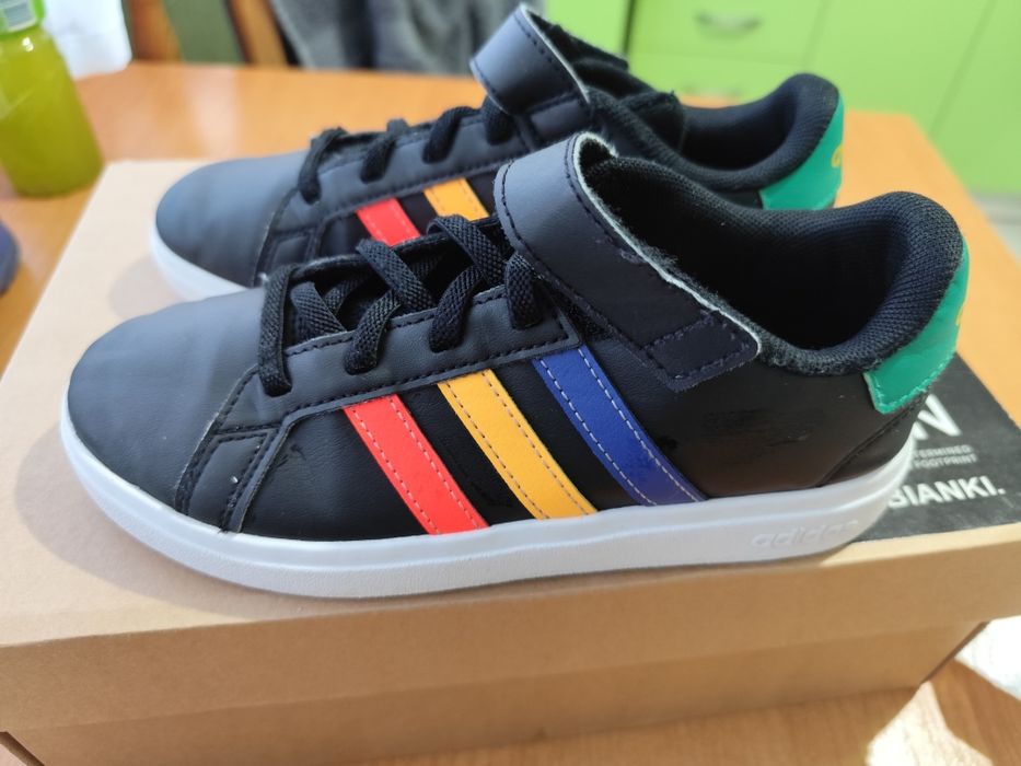 Оригинални маратонки Adidas