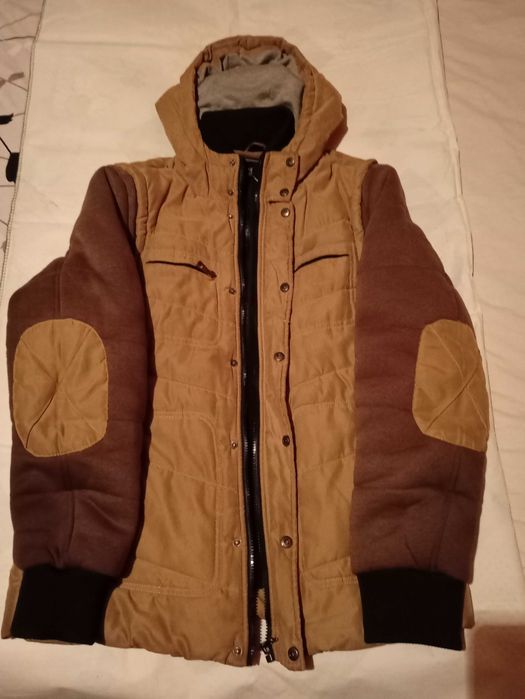 Vand Geaca Puf De Iarna