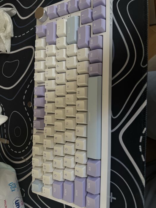 Keyboard ajazz ak820