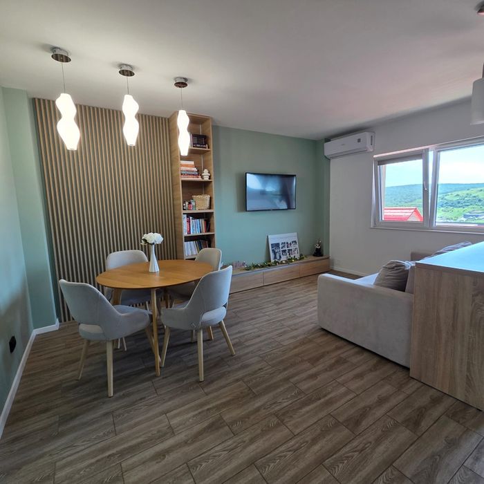 Apartament cu 3 camere, cu balcon 68mp + 23mp zona Baciu