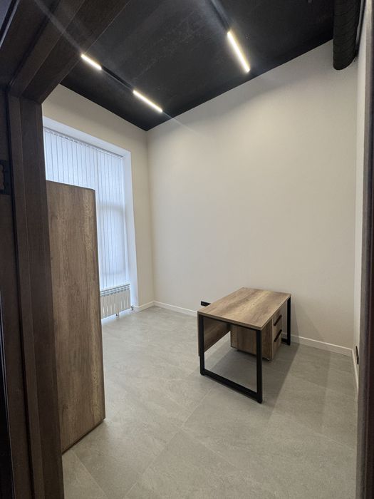 Продажа офисных столов