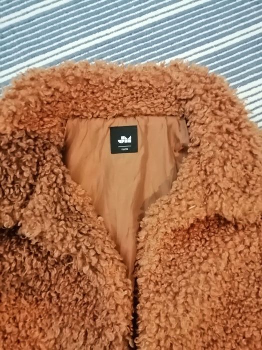 Рошаво късо палто