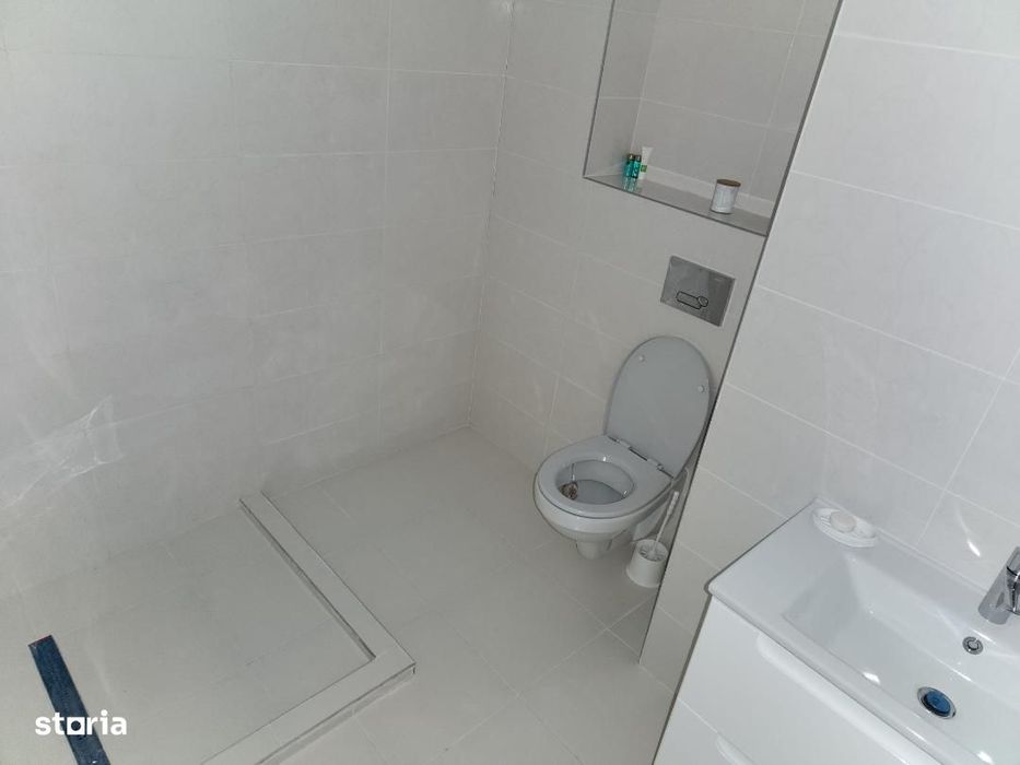 De inchiriat Apartament 2 camere, zona Cetate (Bloc Nou).