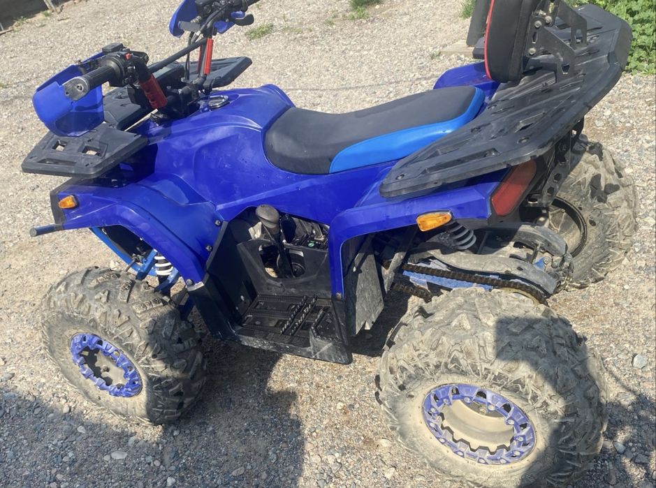 Продам квадроцикл в хорошем состоянии