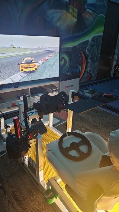 Кокпит для сим рейсинга на базе logitech g29