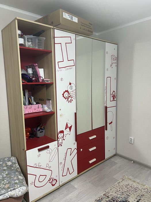 Продам детский шкаф