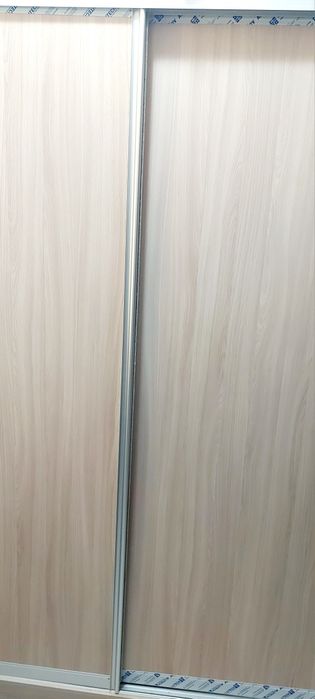 Шкаф купе с 4 полками