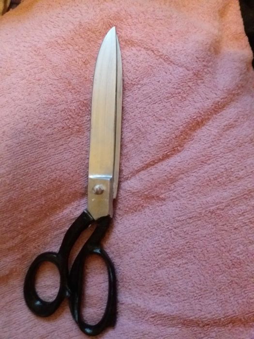 Foarfec critorie nefolosit