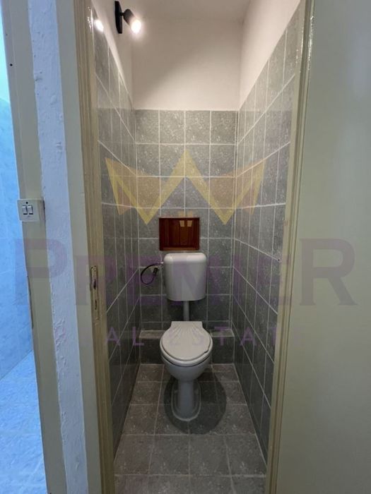 Продава се Тристаен апартамент в Пловдив, Кючук Париж - 87 кв.м за 1009 €/кв.м - Снимка #10