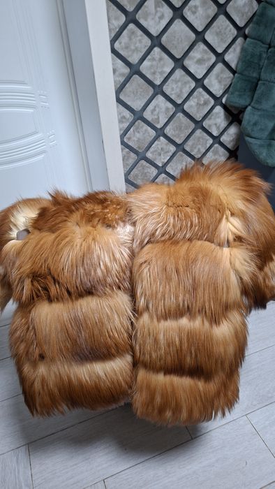 Продам шубу из меха лисы