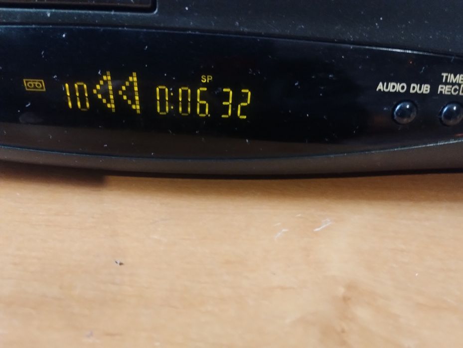 видео Panasonic VHS NV-SD400