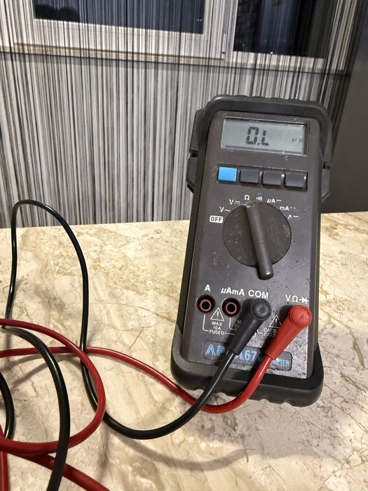 Професионални измервателни уреди (мултицети)