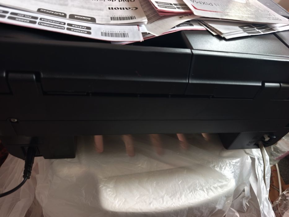 Vând imprimanta Canon Pixma mx 490 convenabil