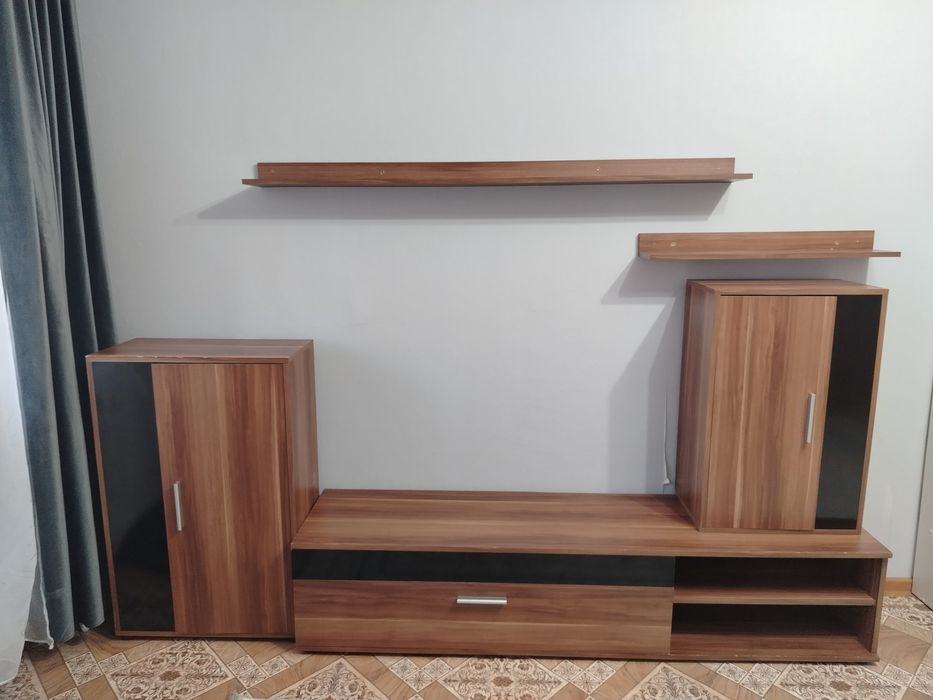 Продам стенку Б/у