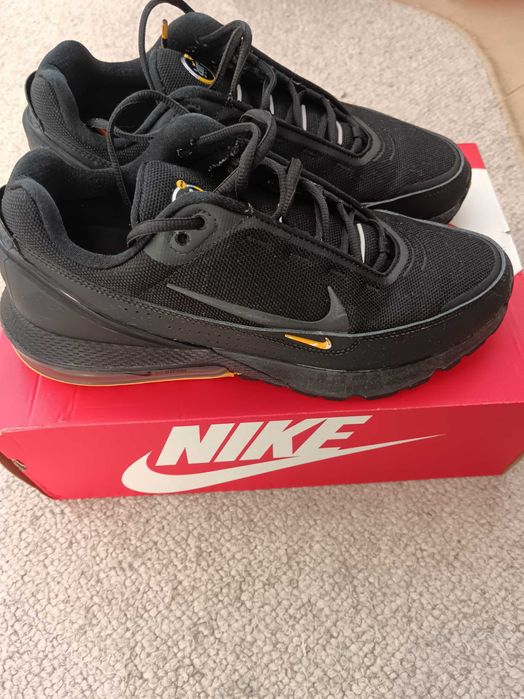Adidași Nike Air Max Pulse