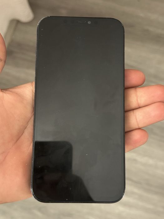 se vinde Iphone 12 pro max !