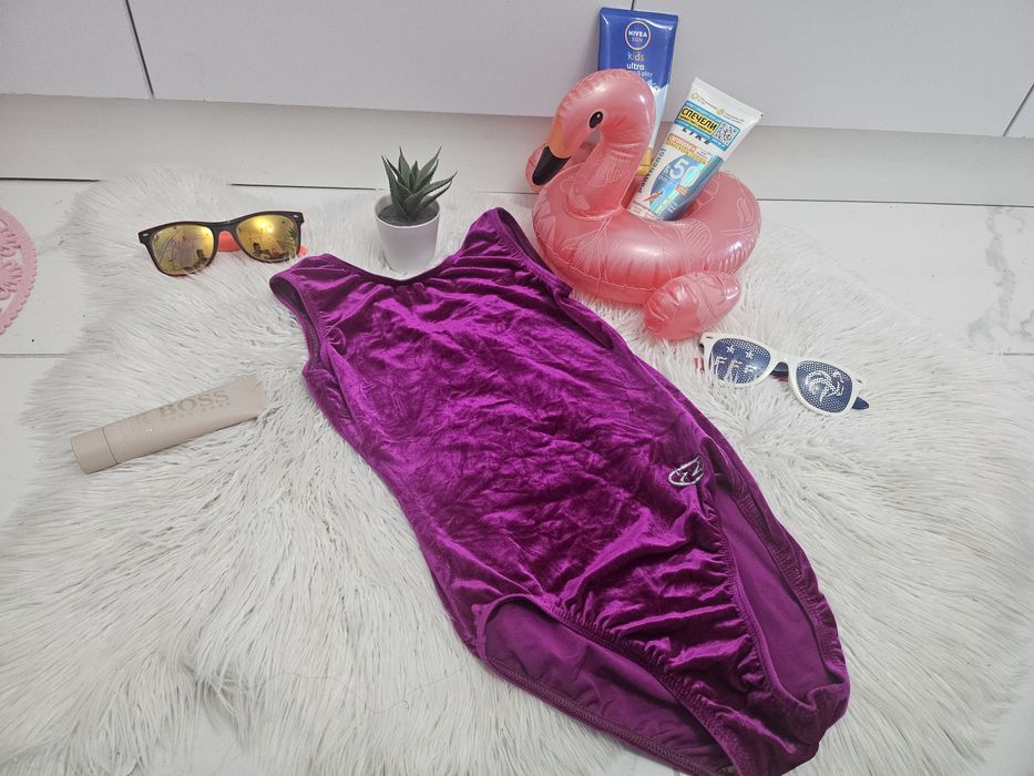 Детски бански за момиче 10 лв за бр