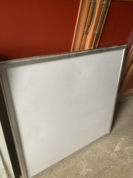 Светильники потолочные