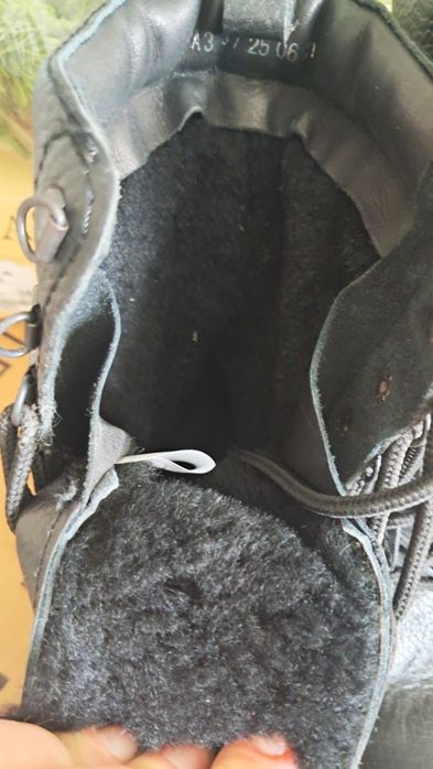 Черные кожаные ботинки с высоким берцем Amiya