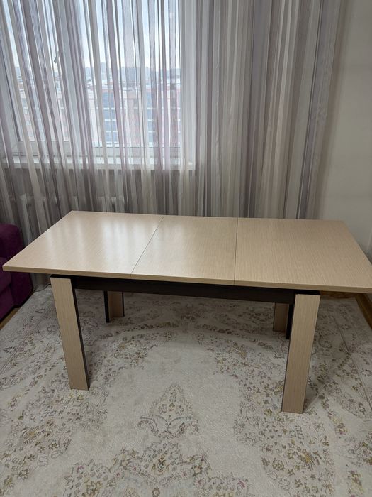 Продам стол в отличном состоянии