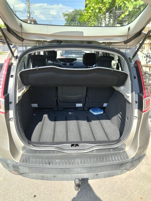 Renault scenic 1.9.