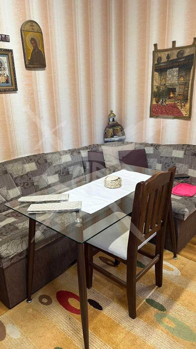 Дава се под наем Четиристаен апартамент в Варна, Цветен квартал - 100 кв.м за 700 € - Снимка #4