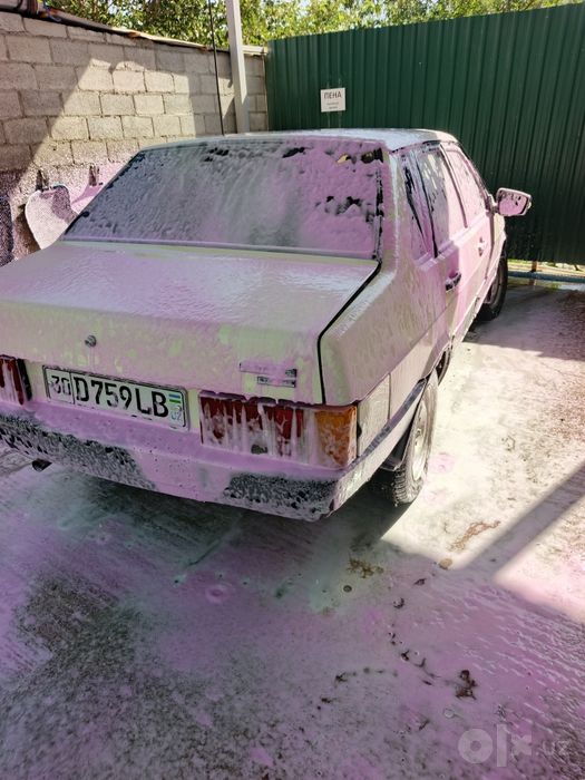 Vaz 21099 sotiladi