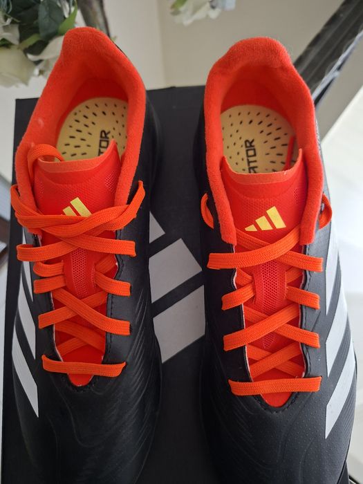 Футболни стоножки Adidas