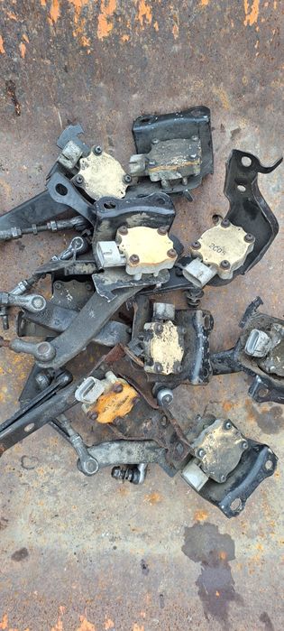 Датчик высоты LX470