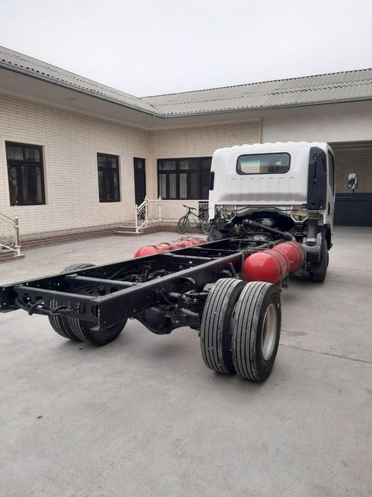 Исузу  сотилади холали зур