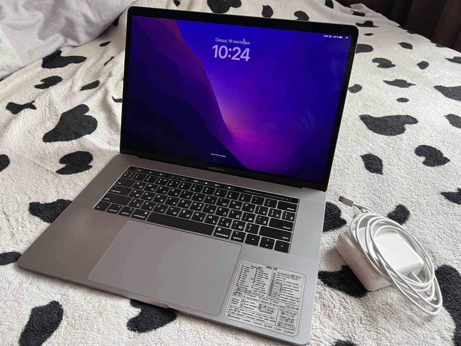 Продам MacBook Pro 15 2018