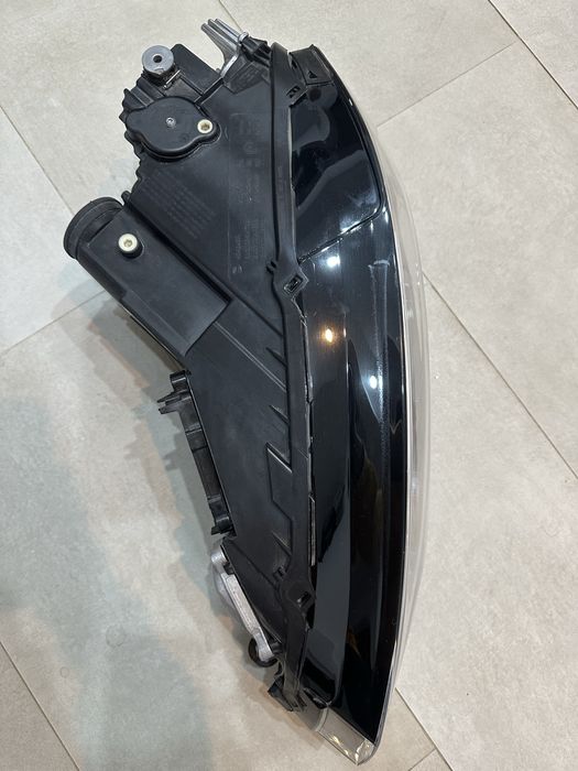 Faruri Far stanga dreapta vw golf 7 sportsvan full led facelift europa