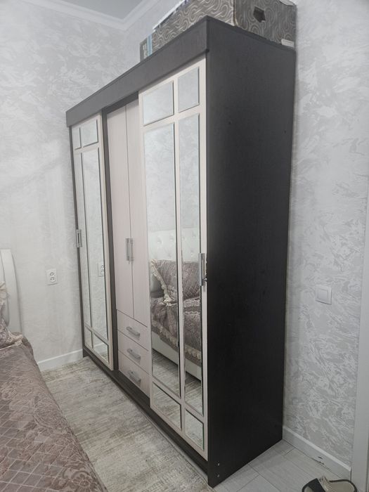 Шкаф купе для одежды