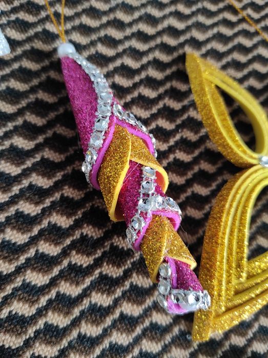 Новогодние ёлочные игрушки